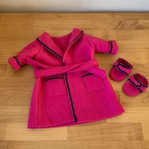 1996 - Pleasant Company American Girl of Today - Fleece Robe & Slippers